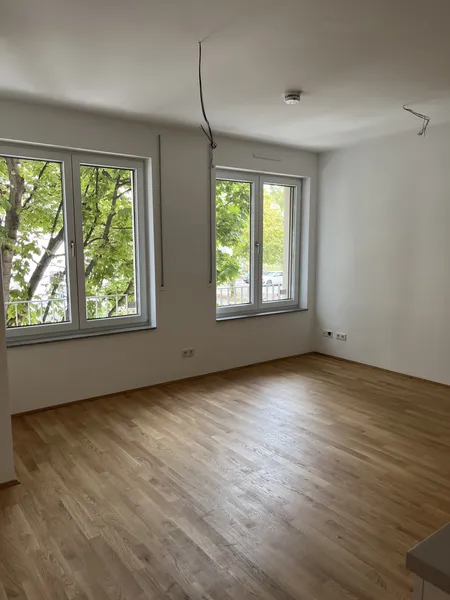 Erstbezug im Neubau! Lichtdurchflutete 2-Zimmer-Wohnung mit EBK & Balkon im Prenzlauer Berg — photo 1